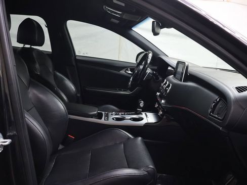 Used 2020 Kia Stinger GT RWD image 10