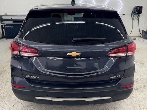 Used 2022 Chevrolet Equinox LT w/ Driver Convenience Package AWD/4WD image 5
