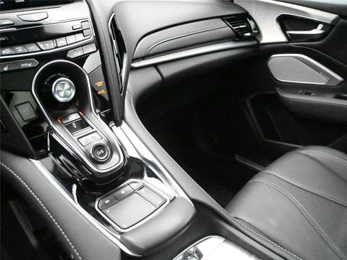 Used 2023 Acura RDX SH-AWD w/Tech image 4