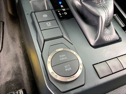 Used 2026 Toyota Tacoma SR5 image 32