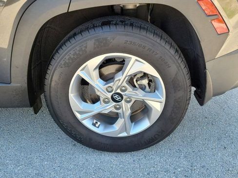 Certified 2023 Hyundai Tucson SE FWD image 5
