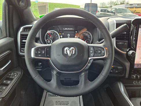 New 2026 RAM 2500 Big Horn AWD/4WD image 17