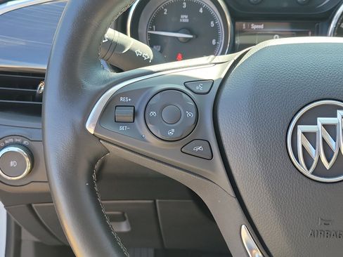 Used 2019 Buick Envision Essence FWD image 25