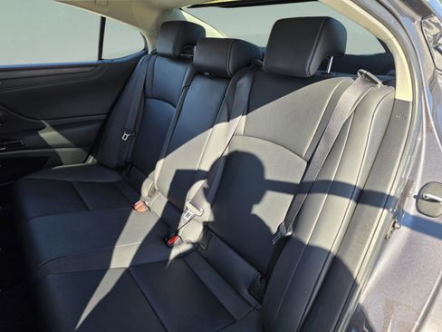 Certified 2023 Lexus ES 350 w/ Premium Package image 20