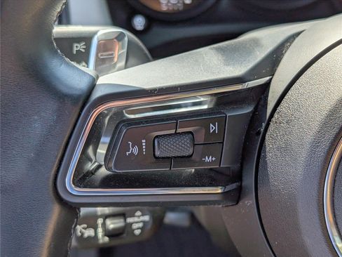 Used 2024 Porsche Macan AWD/4WD image 24