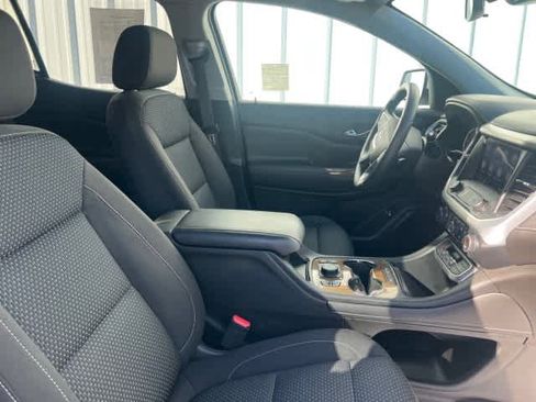 Used 2021 GMC Acadia SLE w/ Driver Convenience Package image 21