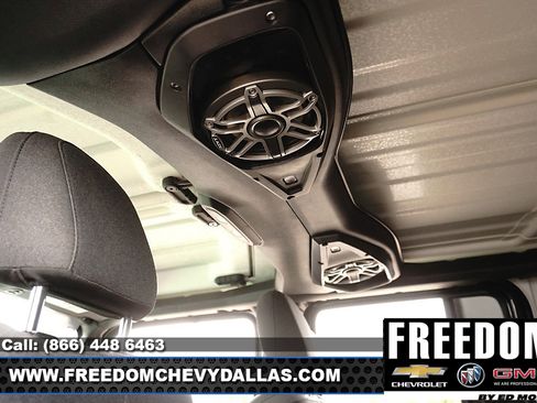 Used 2024 Jeep Wrangler Sport S image 34