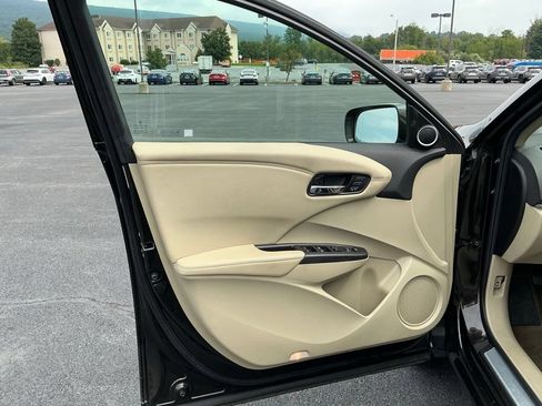 Used 2018 Acura RDX AWD w/ Technology Package image 17