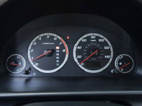 Used 2003 Honda CR-V LX image 24