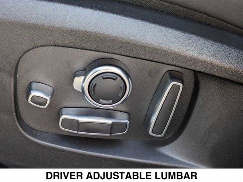 Used 2023 Jaguar F-PACE S image 25