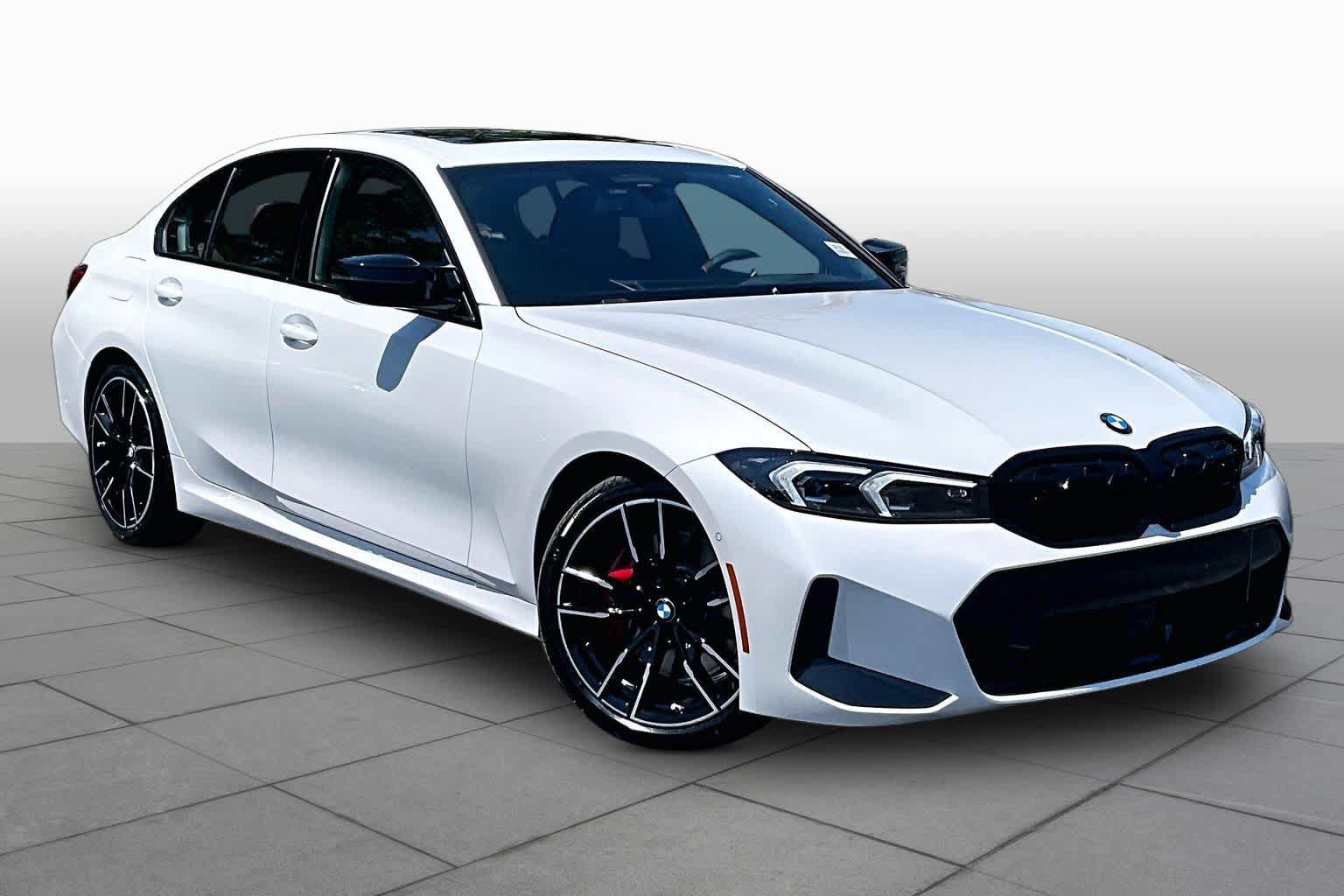 New 2026 BMW M340i RWD image 2