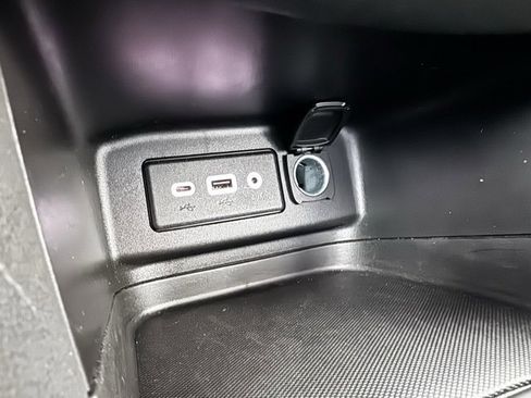 Certified 2024 Chevrolet Equinox LT image 13