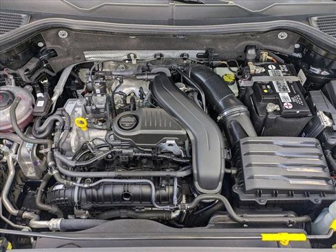 Used 2022 Volkswagen Taos S image 21