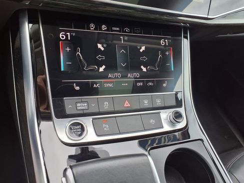 Used 2022 Audi Q7 3.0T Premium Plus AWD/4WD image 10