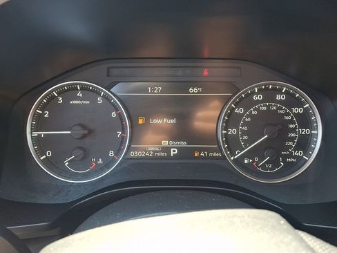 Used 2025 Mitsubishi Outlander SE AWD/4WD image 21