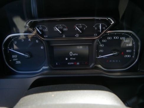 Used 2021 GMC Sierra 1500 Elevation w/ Preferred Package AWD/4WD image 34
