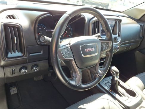 Used 2022 GMC Canyon AT4 w/ Trailering Package AWD/4WD image 8