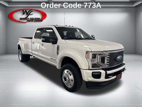Used 2020 Ford F450 Platinum w/ FX4 Off-Road Package AWD/4WD image 3