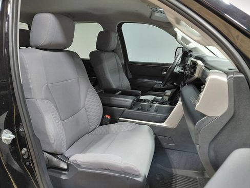 Used 2022 Toyota Tundra SR5 AWD/4WD image 29