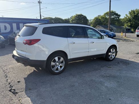 Used 2012 Chevrolet Traverse LTZ AWD/4WD image 7