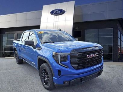 Used 2022 GMC Sierra 1500 Elevation w/ Preferred Package