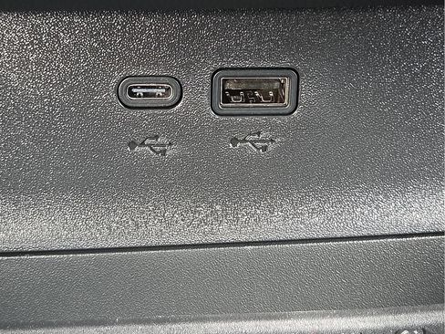 New 2026 Chevrolet Equinox RS w/ Convenience Package III FWD image 18