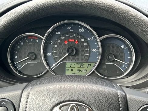 Used 2015 Toyota Corolla LE Premium FWD image 45