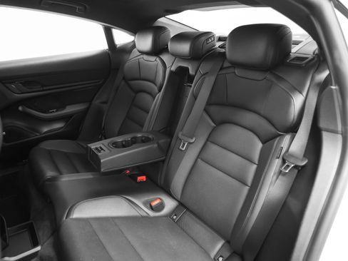 Certified 2021 Porsche Taycan 4S image 41