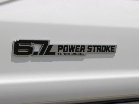 Used 2024 Ford F250 Platinum image 22