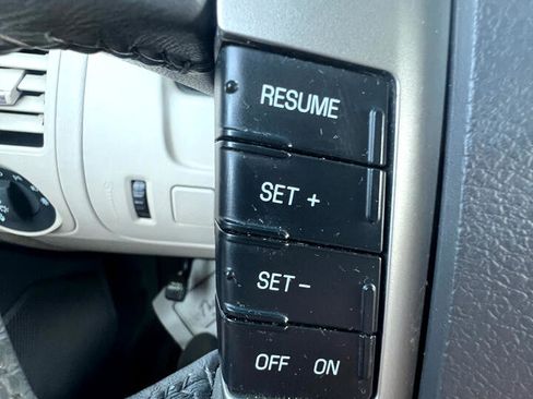 Used 2012 Ford Flex SE image 18