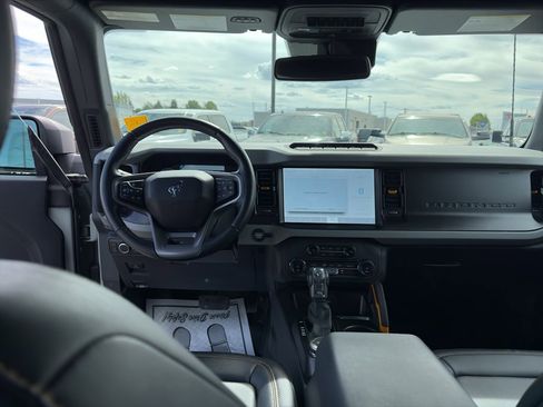 Used 2022 Ford Bronco Badlands image 26