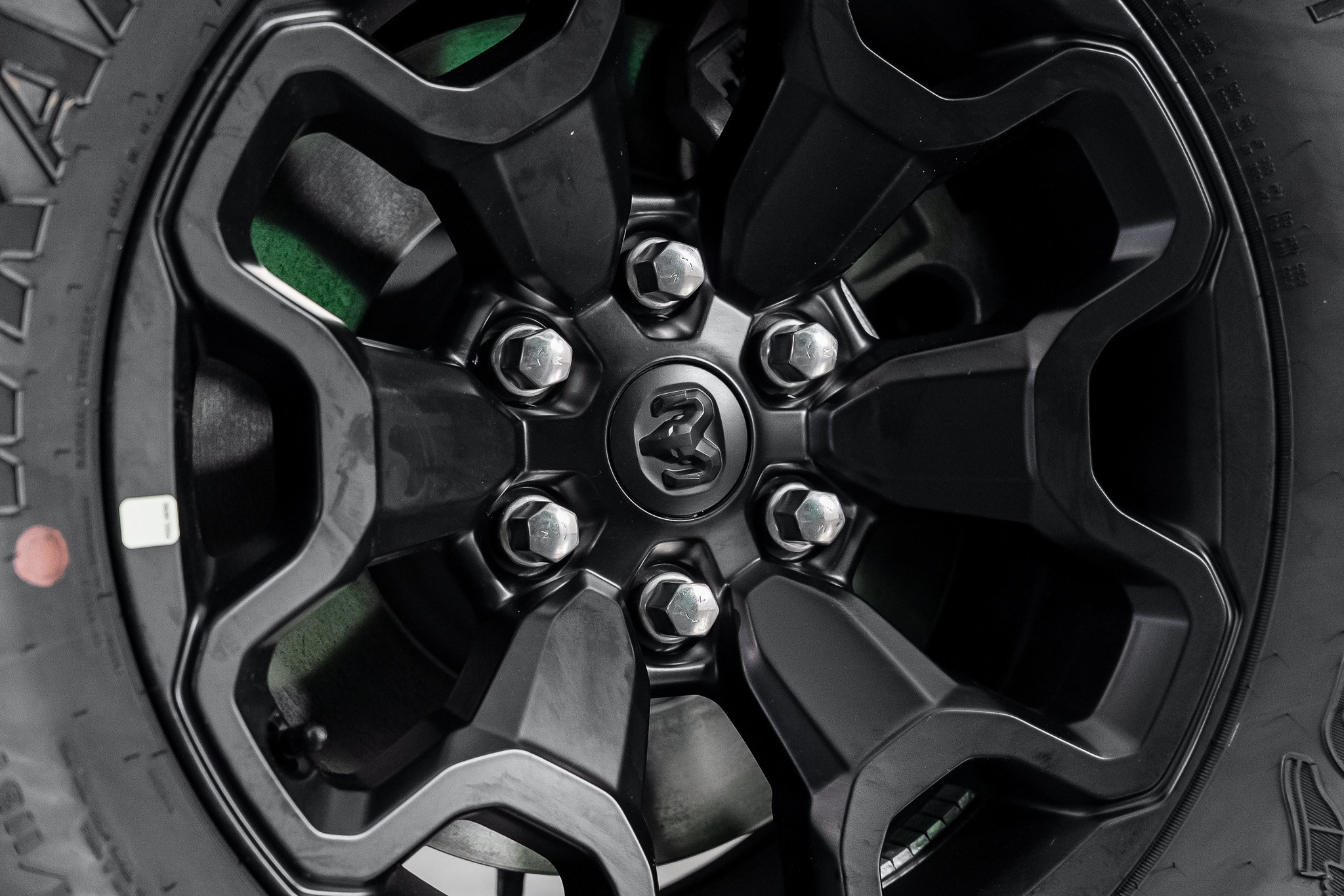 Used 2027 RAM 1500 4x4 Crew Cab image 17