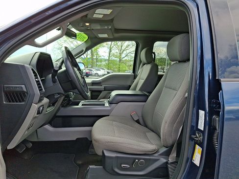 Used 2018 Ford F150 XLT w/ Equipment Group 302A Luxury AWD/4WD image 13