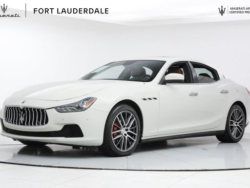 Used 2017 Maserati Ghibli RWD image 1