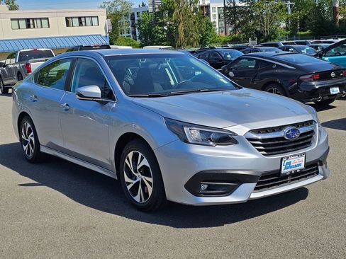 Used 2022 Subaru Legacy Premium AWD/4WD image 3