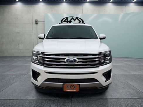 Used 2018 Ford Expedition XLT w/ Equipment Group 202A RWD image 8