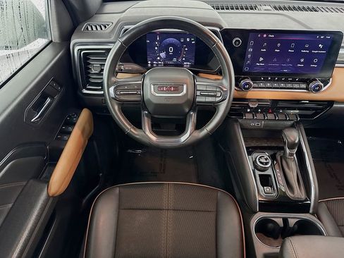 Used 2023 GMC Canyon AT4 image 23