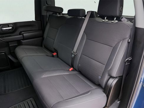 Used 2025 Chevrolet Silverado 2500 Custom w/ Custom Convenience Package image 26