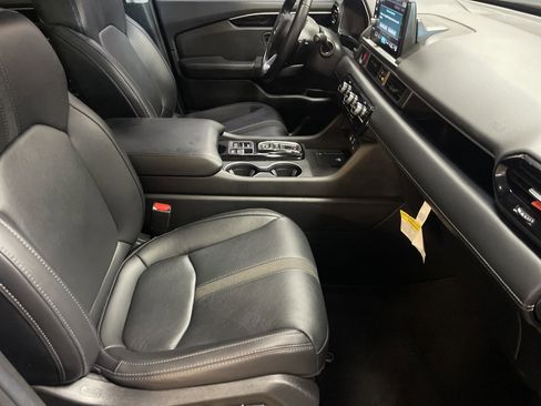 Used 2025 Honda Pilot EX-L image 35