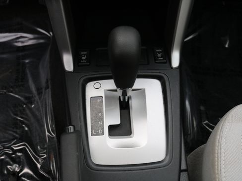 Used 2014 Subaru Forester 2.5i Premium w/ All-Weather Package image 24