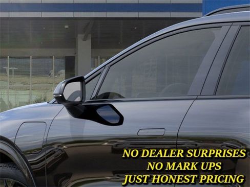 New 2026 Chevrolet Equinox EV RS image 12