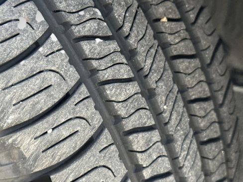 Used 2019 Toyota Highlander Limited image 6