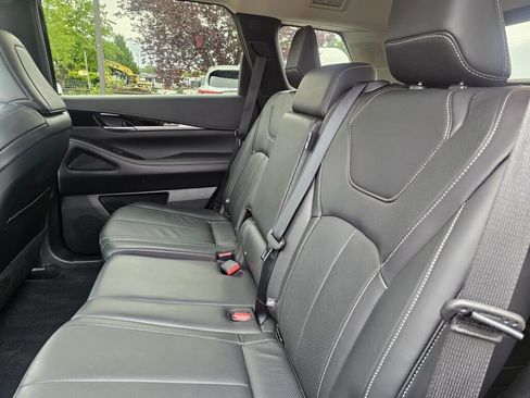 Used 2025 INFINITI QX60 Pure AWD/4WD image 22