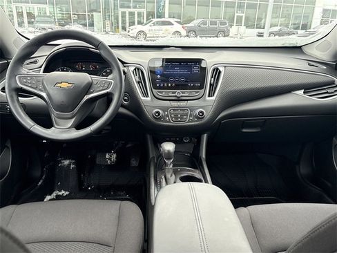 Used 2023 Chevrolet Malibu LT w/ Midnight Edition image 19