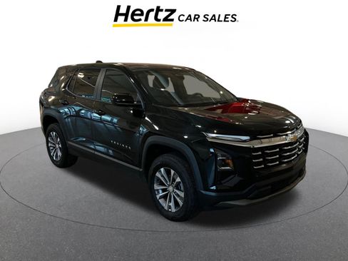 Used 2025 Chevrolet Equinox LT image 1