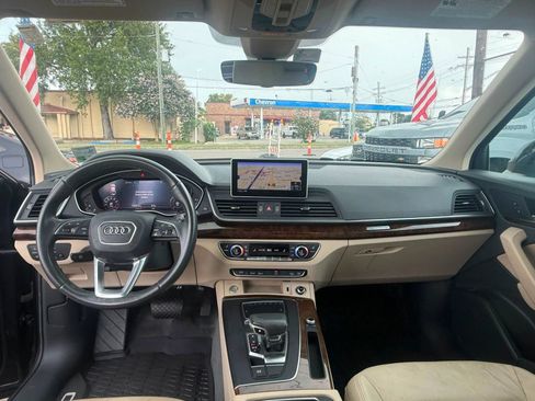 Used 2018 Audi Q5 2.0T Premium Plus AWD/4WD image 14