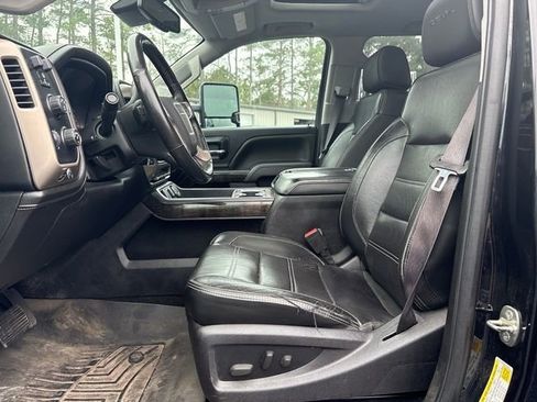 Used 2015 GMC Sierra 2500 Denali image 13