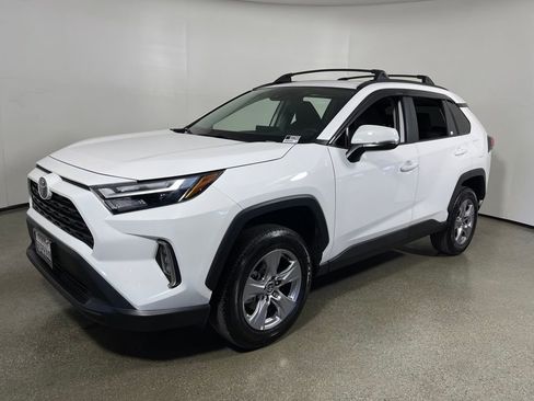 Certified 2025 Toyota RAV4 XLE w/ Convenience Package image 7