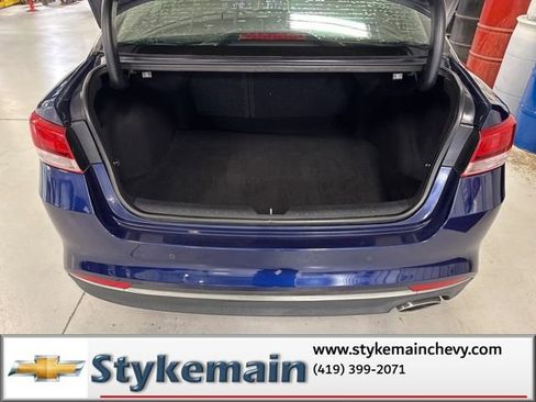 Used 2018 Kia Optima LX w/ 17" Alloy Wheels Package image 9