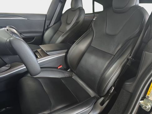 Used 2022 Tesla Model S AWD/4WD image 17